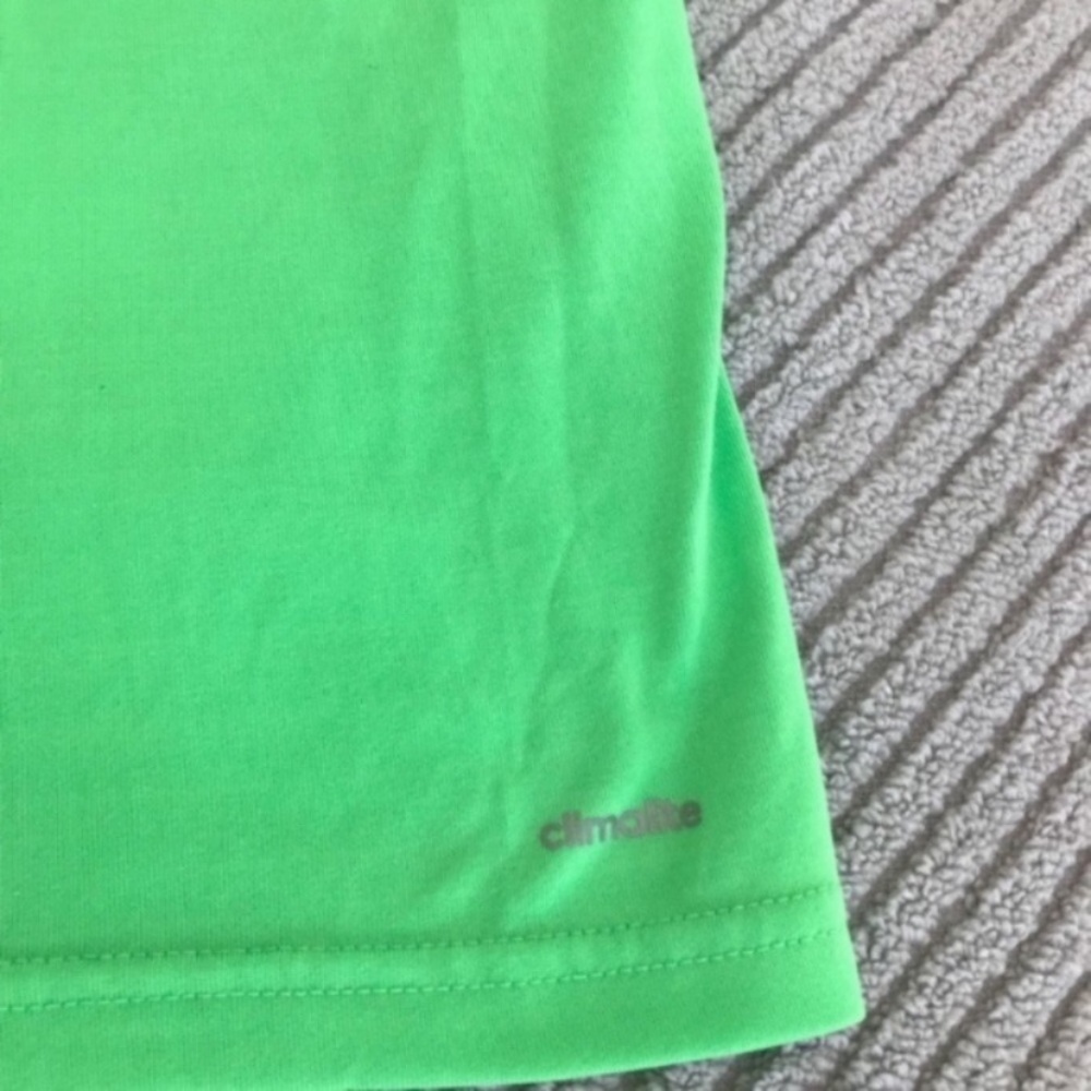 Adidas Short Sleeve V-Neck Climalite Shirt Size M - Picture 5 of 8